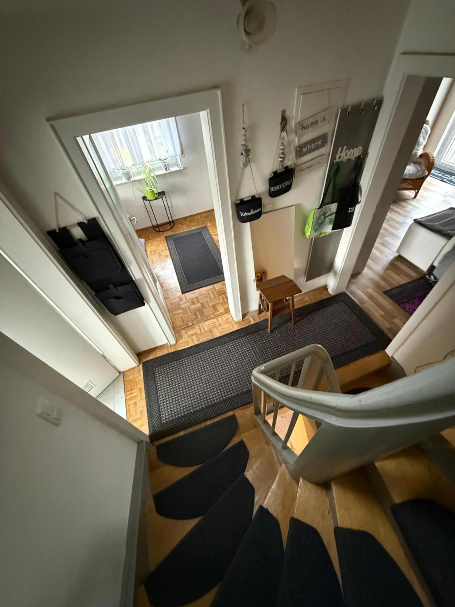 Ferienhaus Reiheneckhaus Mit Terasse *