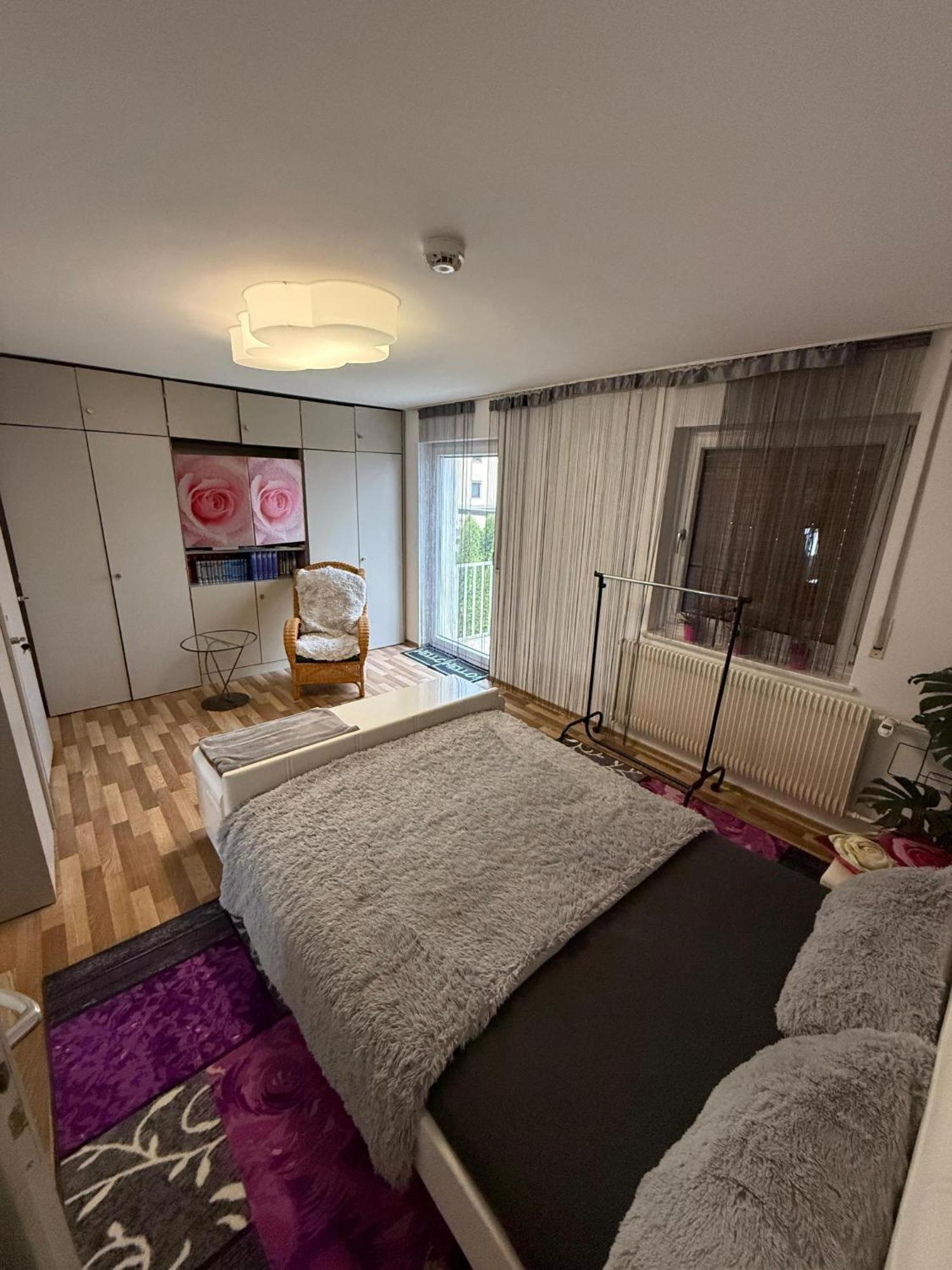 Ferienhaus Reiheneckhaus Mit Terasse